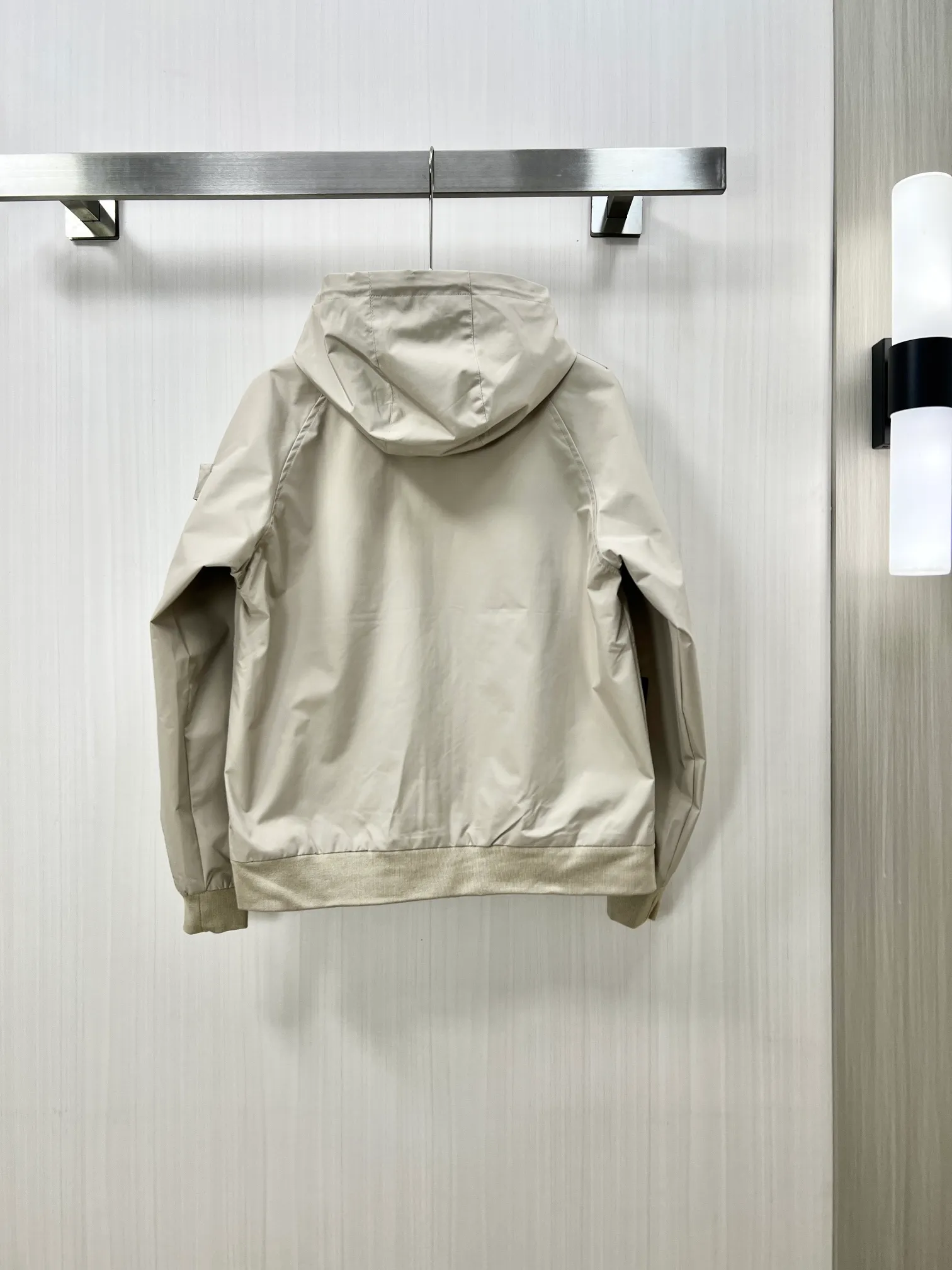ARCTERYX 2026 New Arrival ，Original Premium ！ Breathable ， ， ， Quality。 ！ ， S！ Sizes：M～XXXL